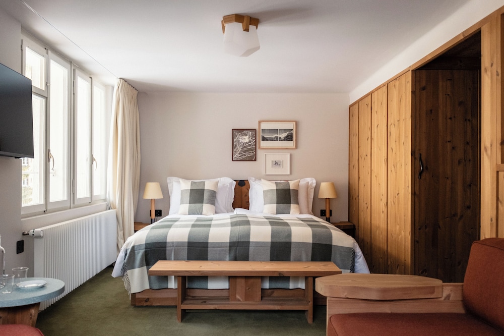 Junior Suite (Jungfrau View) - Photo 1