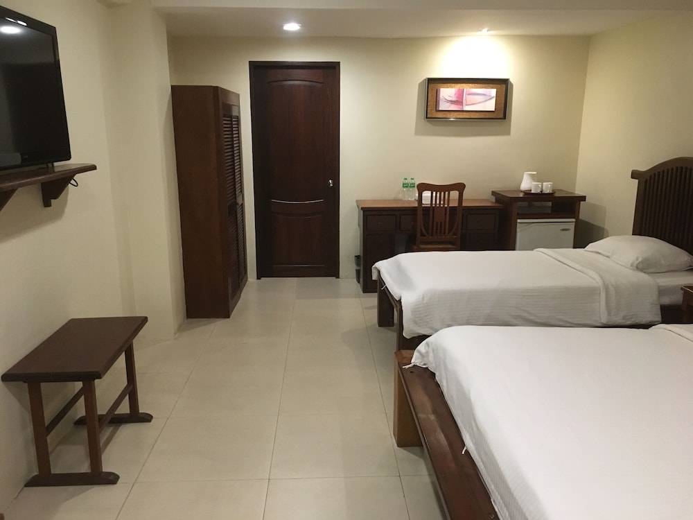 Standard Room photo 3