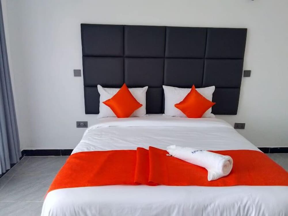 Standard Single Room, Balcony, Garden View