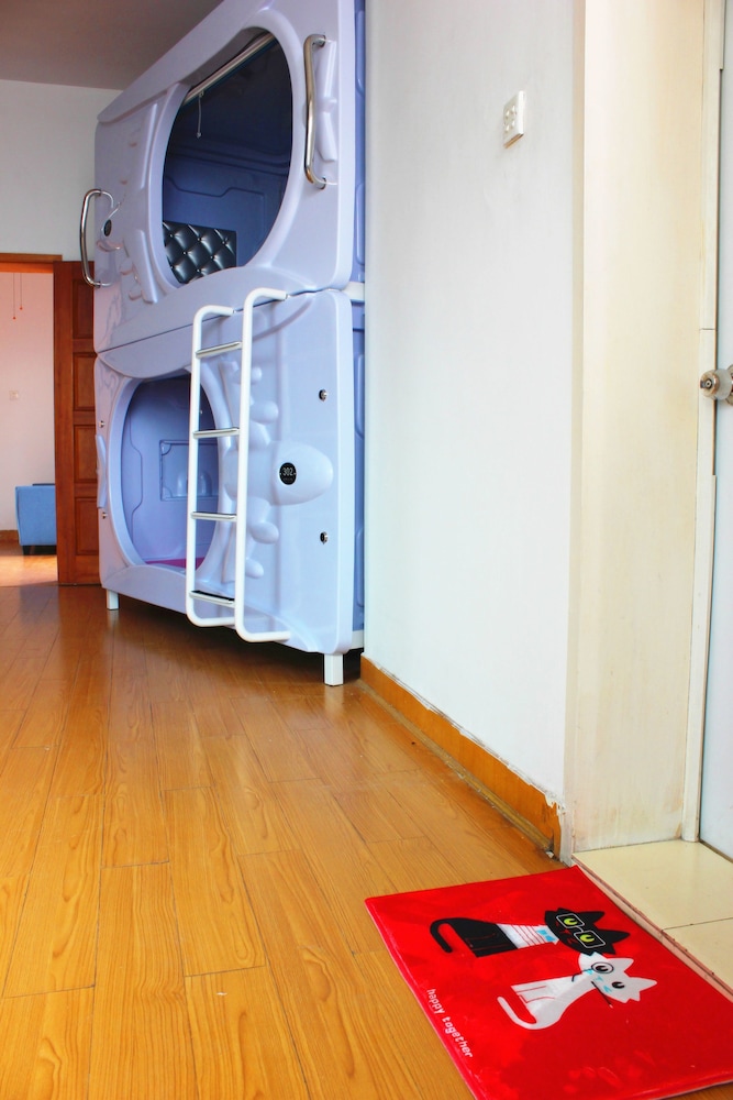 Bed In 8-Bed Female Dormitory Room photo 3
