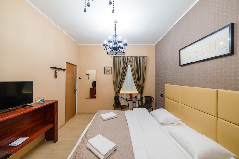 Standard Double Or Twin Room, No Windows
