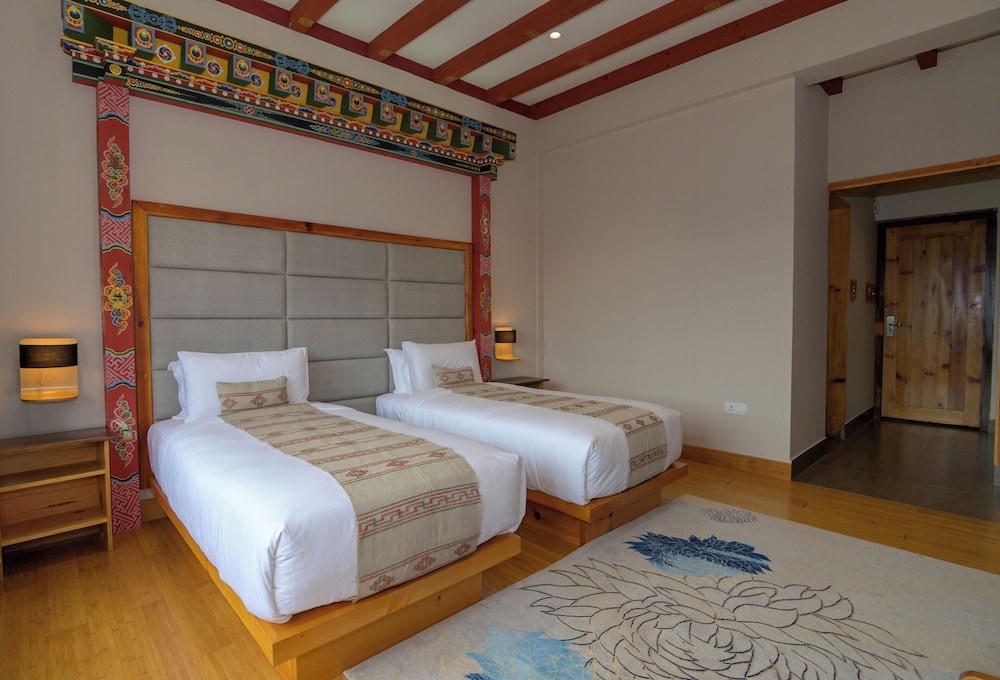 Junior Double or Twin Room photo 2