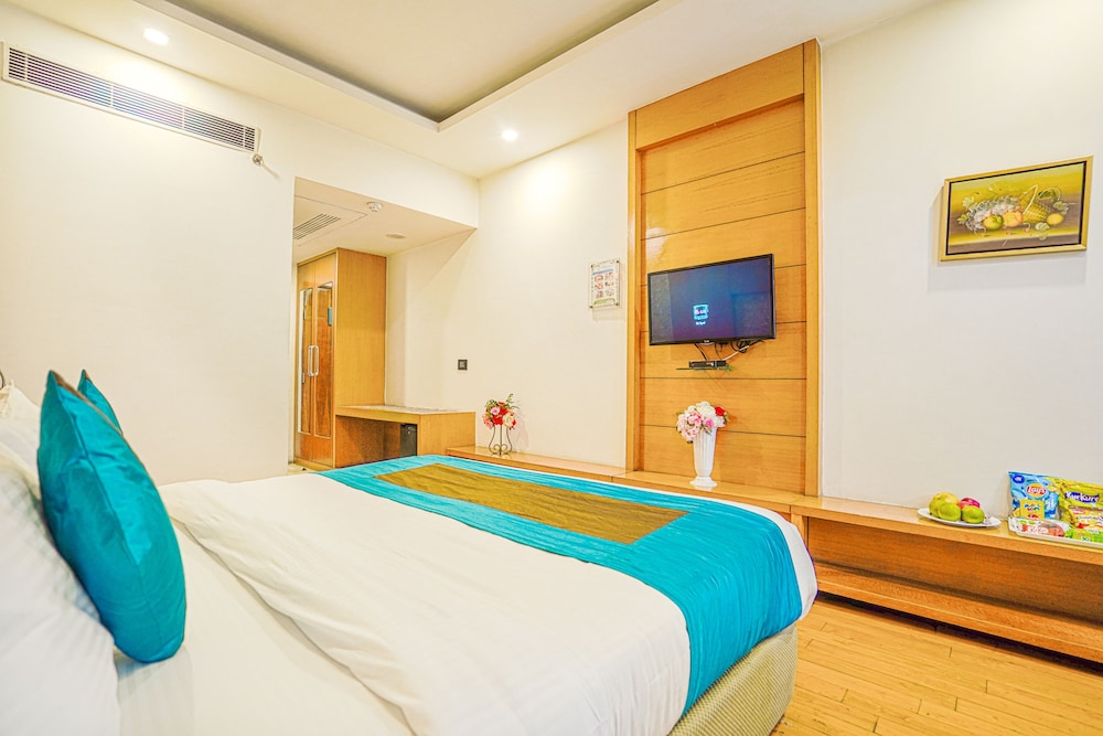 Superior Room, 1 Bedroom, Smoking photo 3
