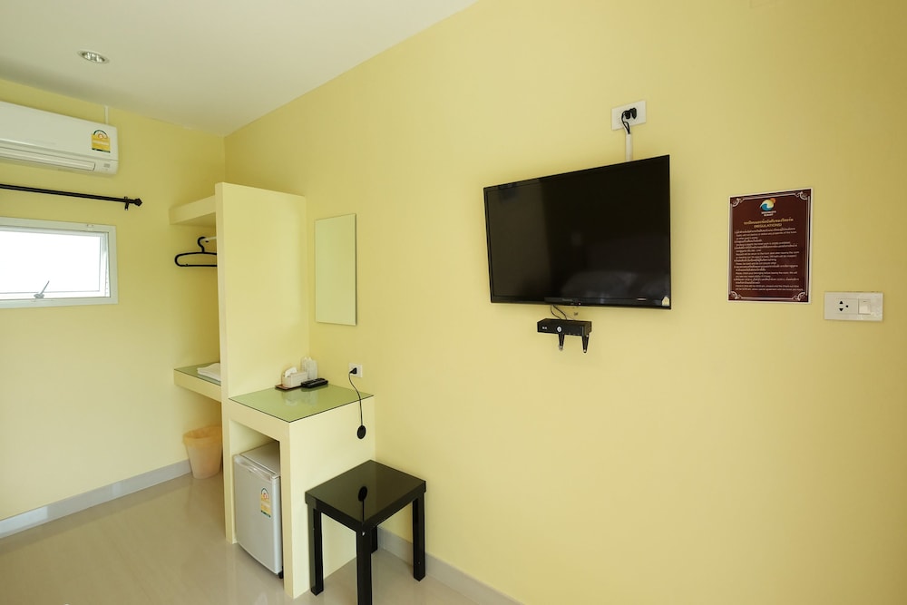 Standard Double Room - Lower Floor photo 2