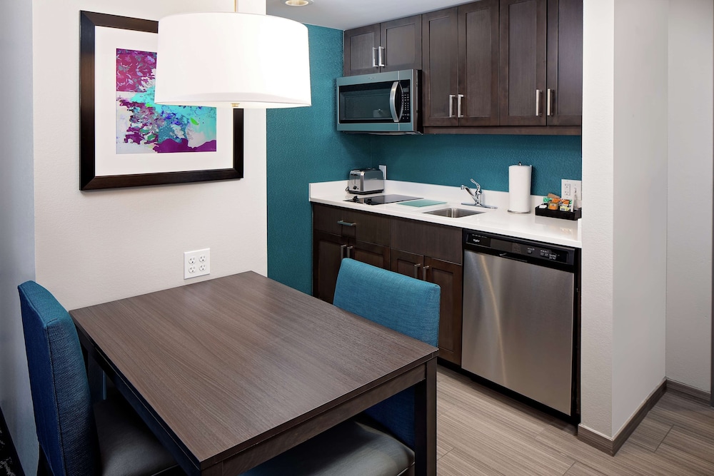 Suite, 1 Bedroom, Non Smoking photo 2