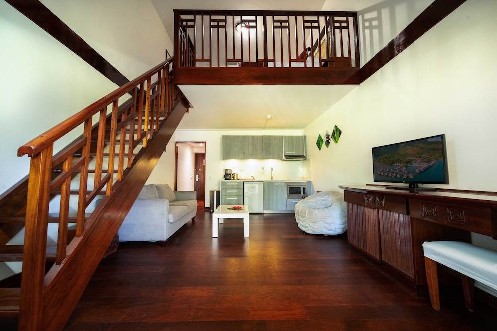 Garden Duplex with Kitchenette - Photo 5