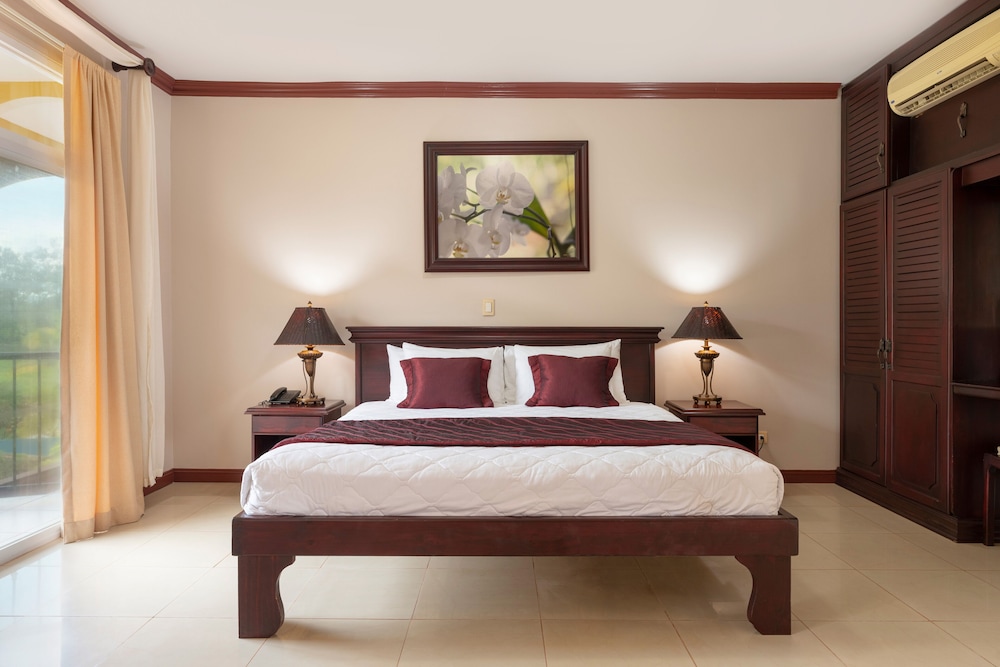 Junior Suite, Balcony - Photo 2