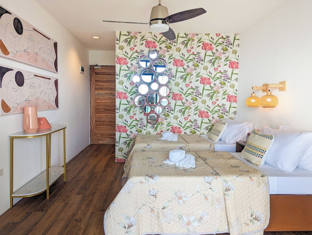 Deluxe Twin Room, Sea View photo 1