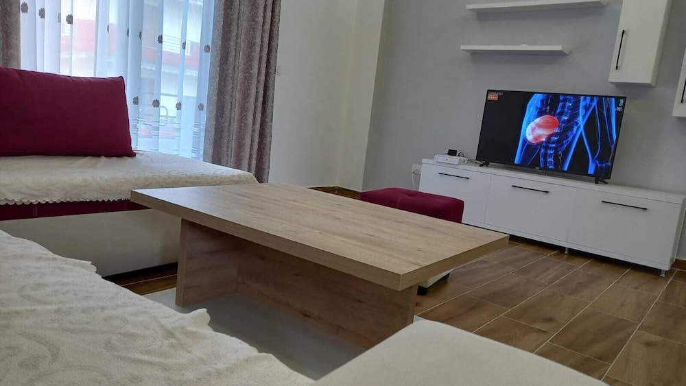 Apartment, 2 Bedrooms, Balcony, City View