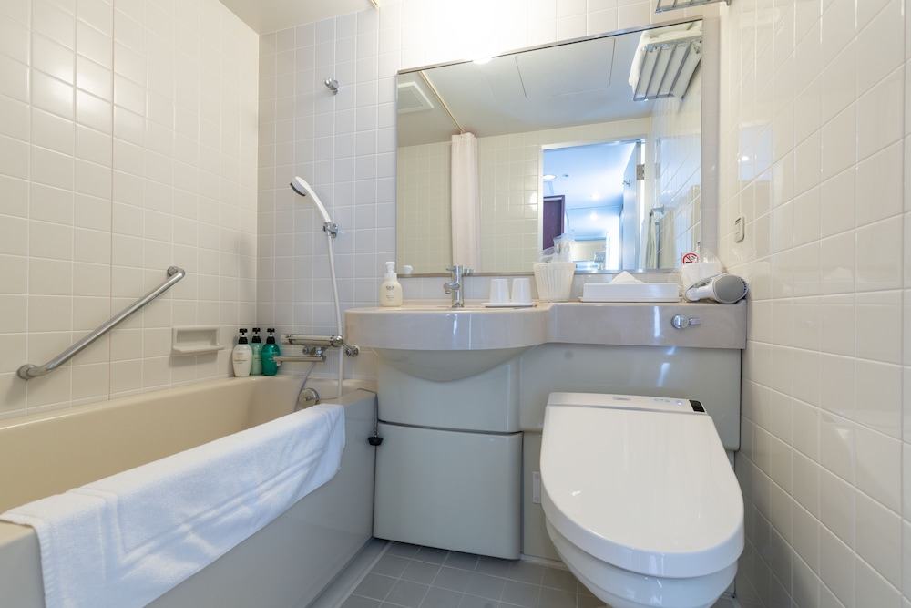 [Non-Smoking] Western Style Double Room (Mt. Fuji View) - Photo 4