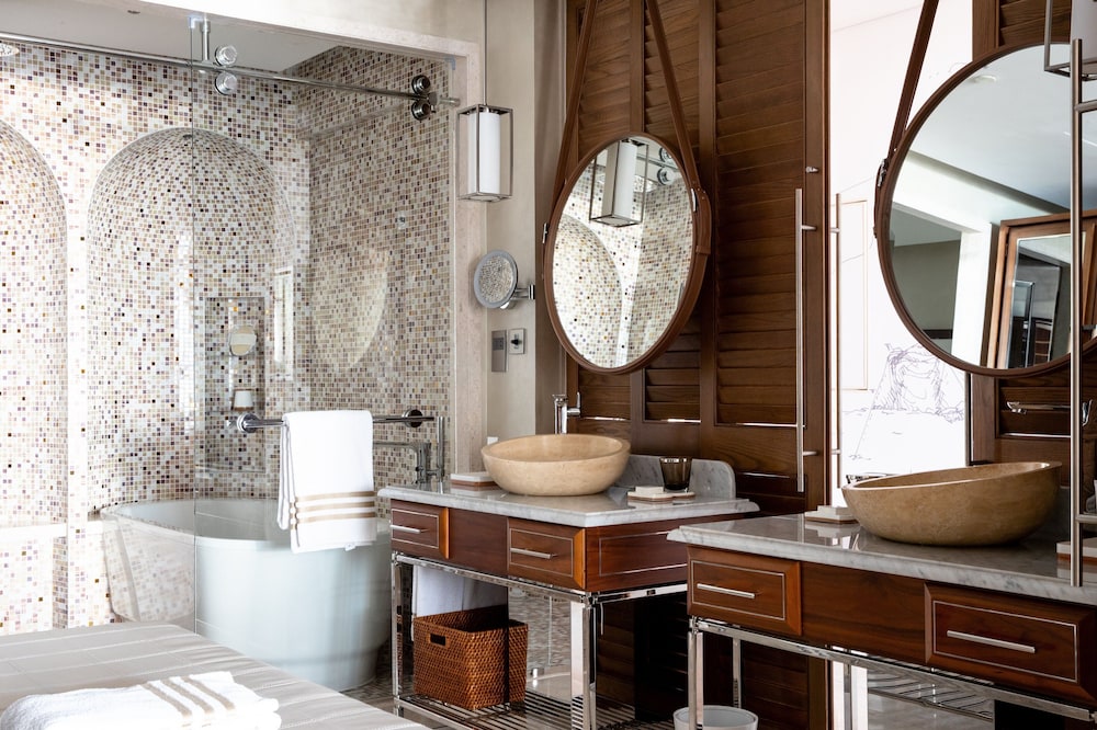 Deluxe Room (Resort)