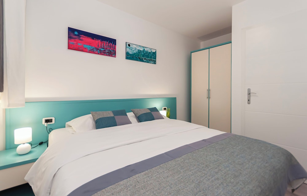 Apartment (A1)