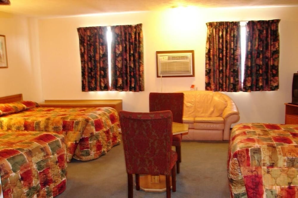 Standard Triple Room - Photo 7