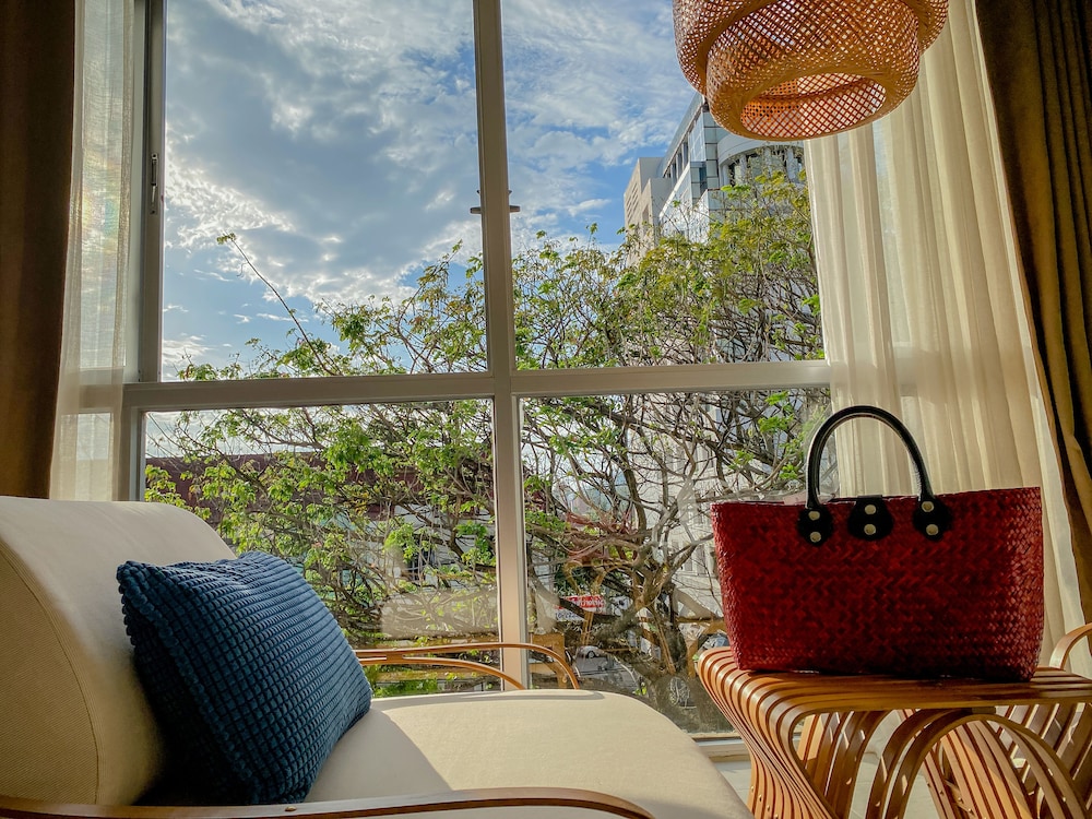 Executive Deluxe Room - Photo 13