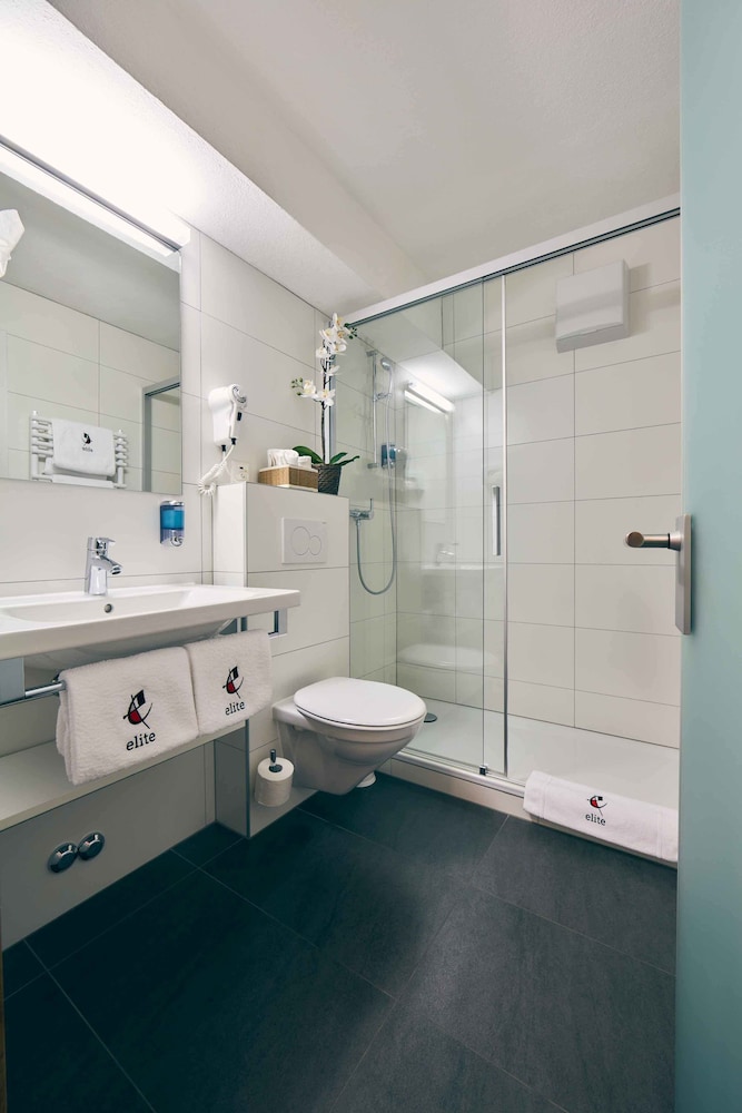 Basic Double Room, Non Smoking