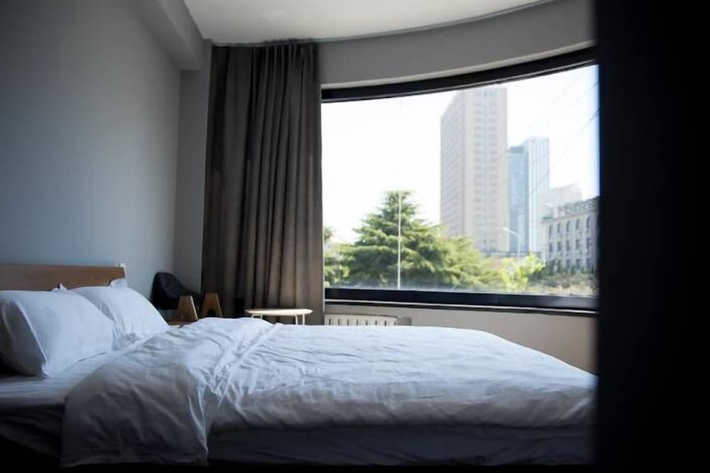 Design Double Room, 1 King Bed photo 3
