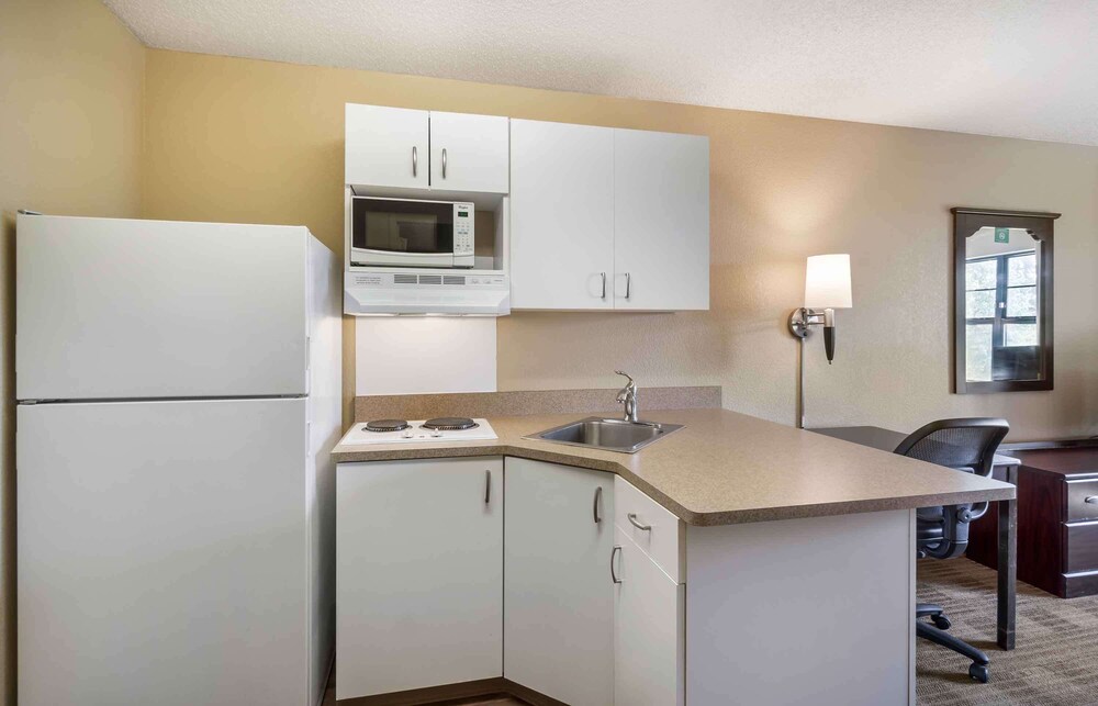 Studio, 2 Double Beds, Non Smoking - Photo 6