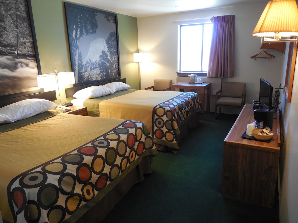 Standard Room, 2 Queen Beds - Photo 5