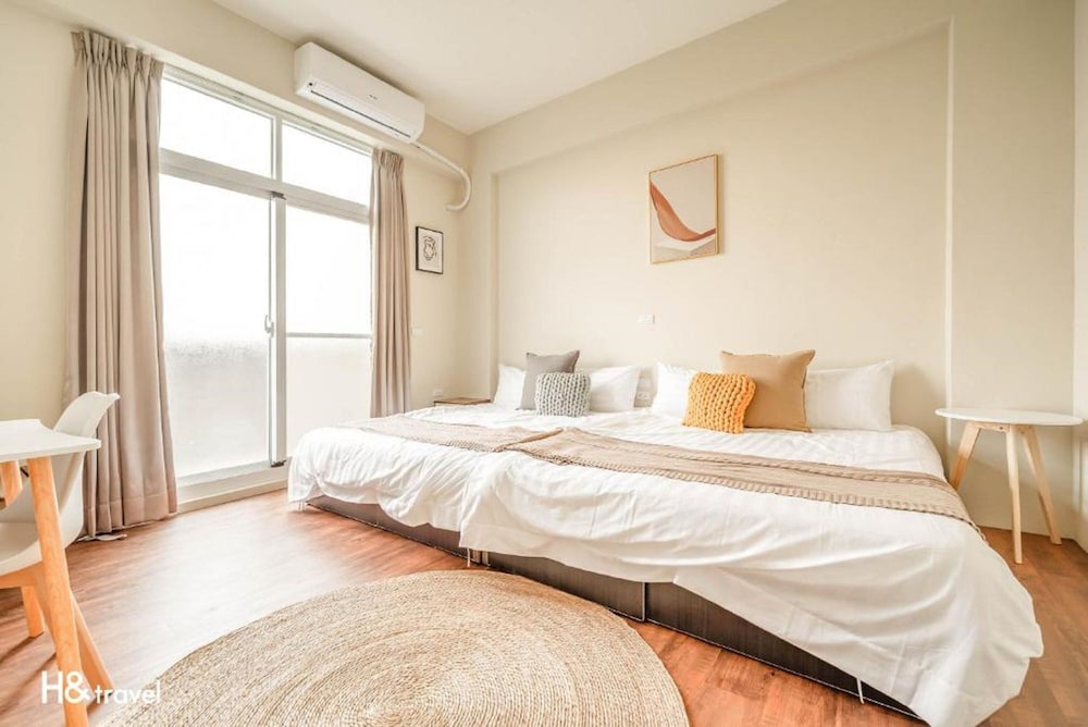 Superior Quadruple Room, Balcony - Photo 1