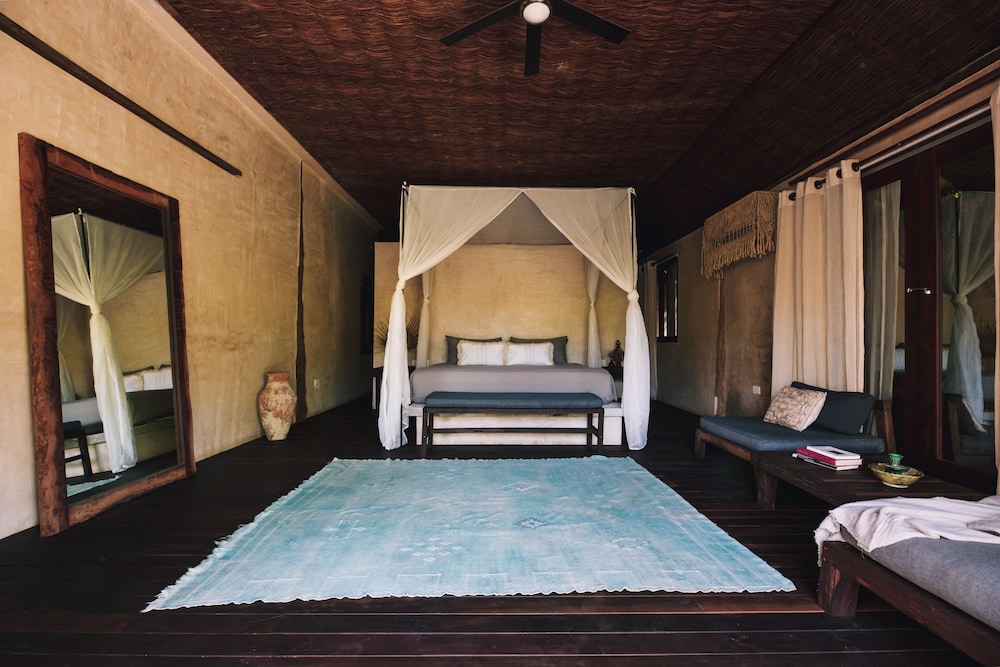 Deluxe Suite - Photo 4
