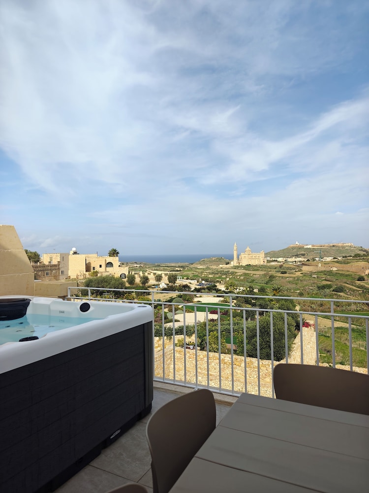 Penthouse, Resort View photo 1
