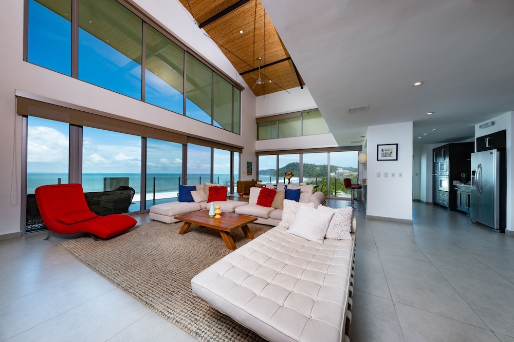 Penthouse, 4 Bedrooms (Diamante del Sol 801N) photo 2