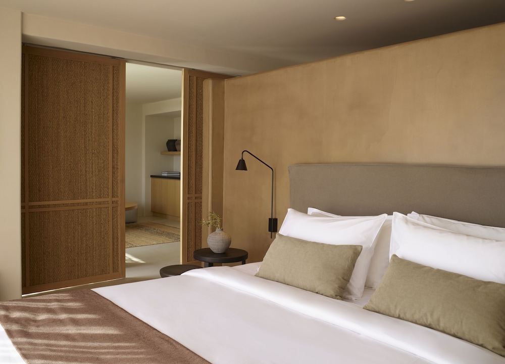Prestige Suite Sea View Pool photo 3