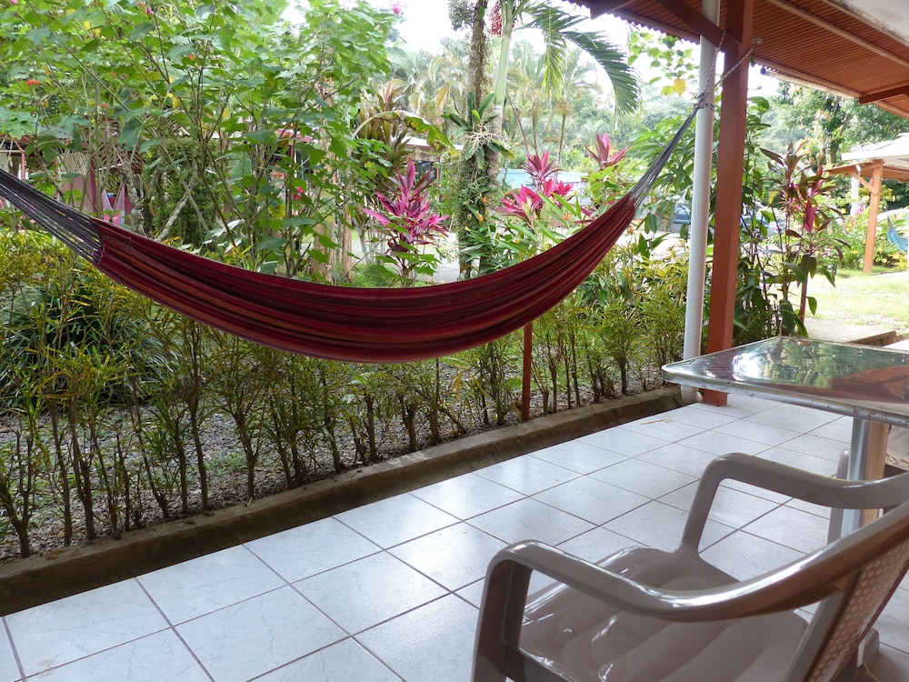 Double Room, 1 Double Bed, Accessible, Garden View photo 2