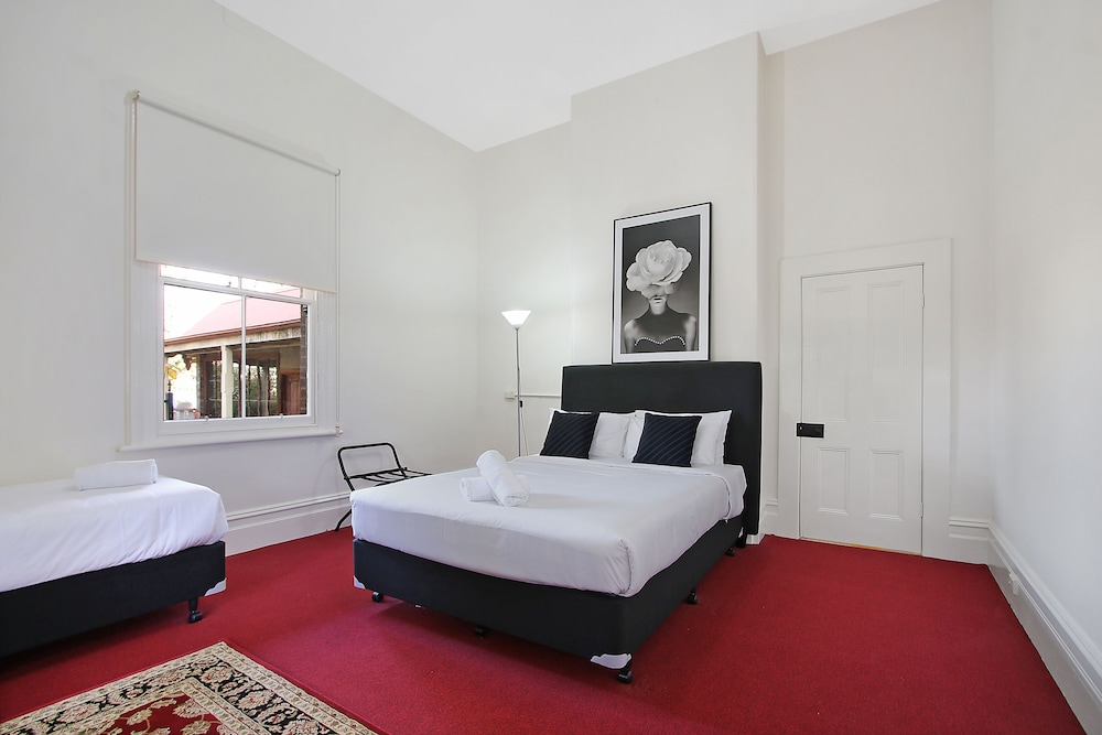 Standard Suite, 1 Bedroom, Non Smoking, Kitchenette (Self-Contained Flat) photo 1