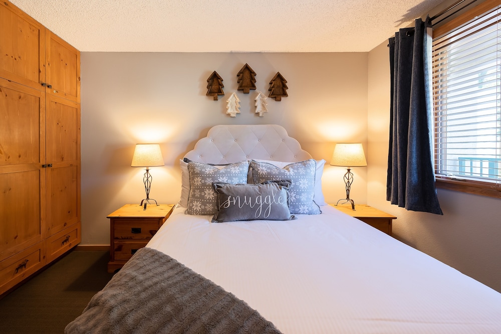 Condo, 1 Bedroom