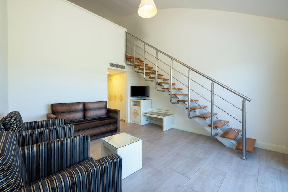 Family Duplex, 2 Bedrooms, Partial Sea View photo 1