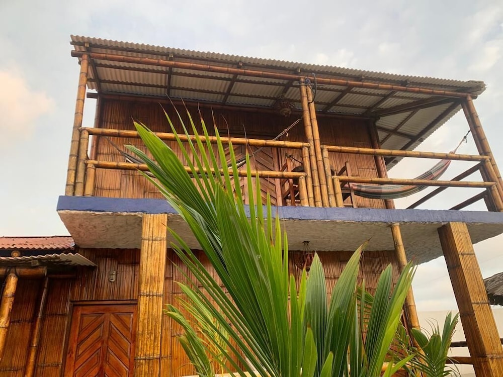 Luxury Room, 1 King Bed, Pool Access, Ocean View