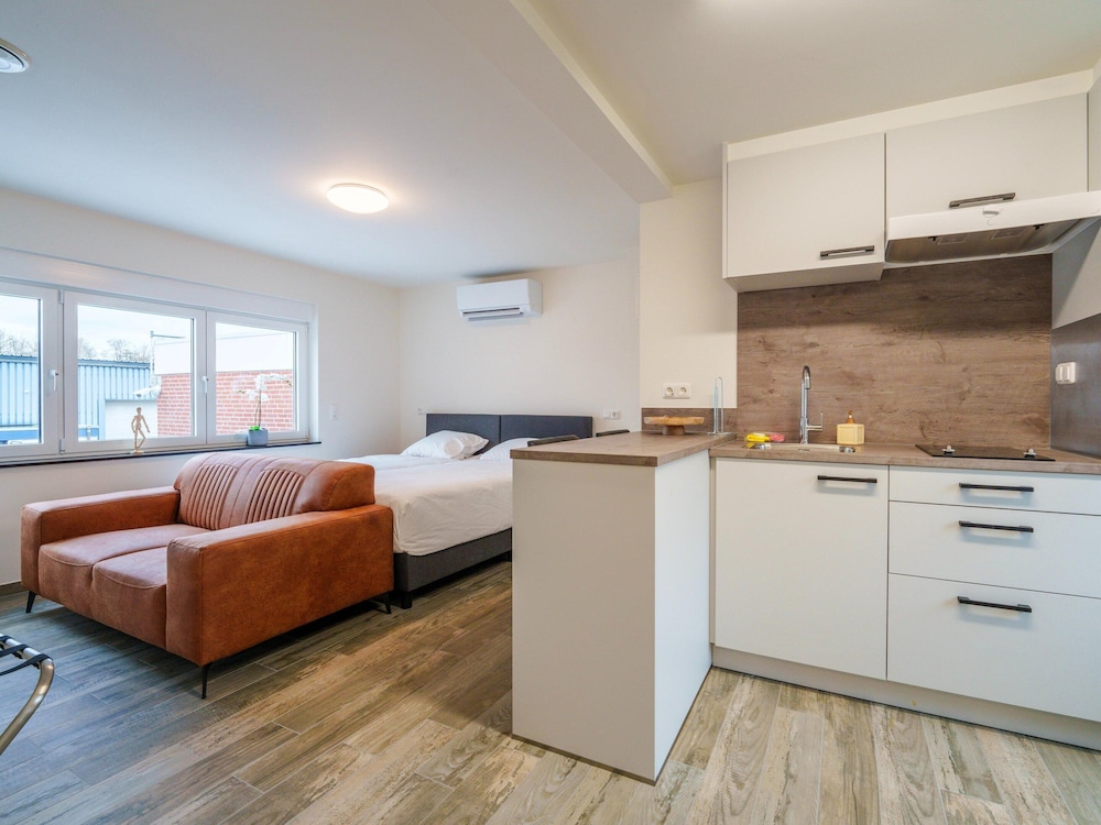 Apartment photo 3