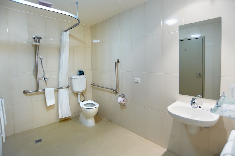 Accessible Executive Two Bedroom Apartment photo 1
