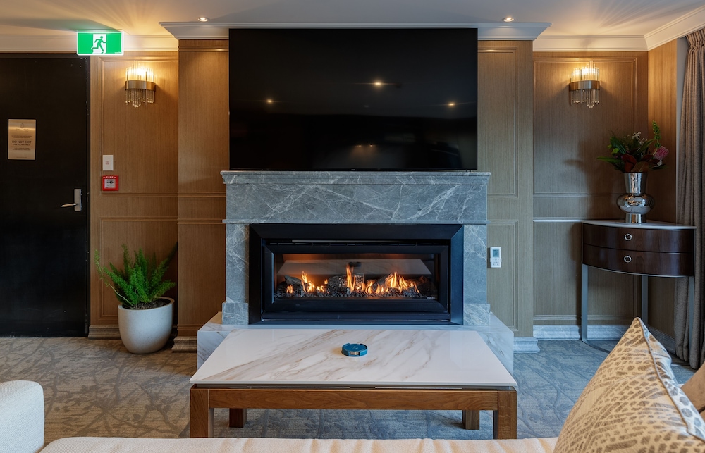 Lakeview Suite - Photo 6