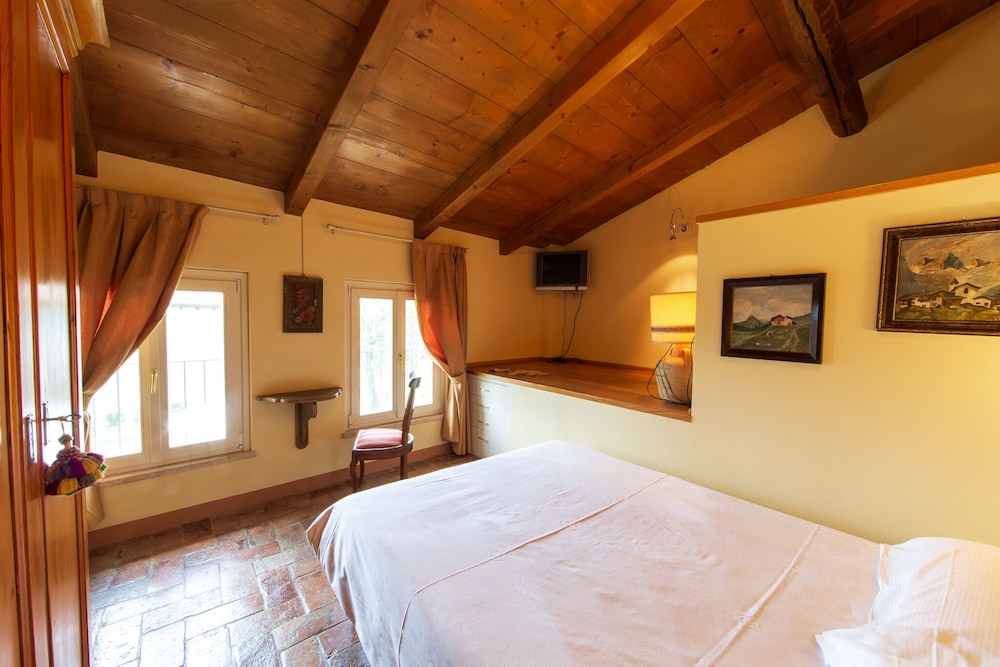Economy Room photo 2