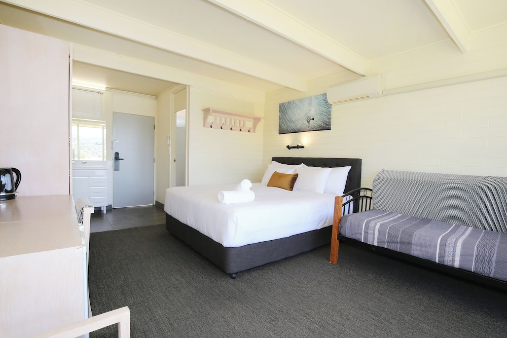 Standard Room photo 2