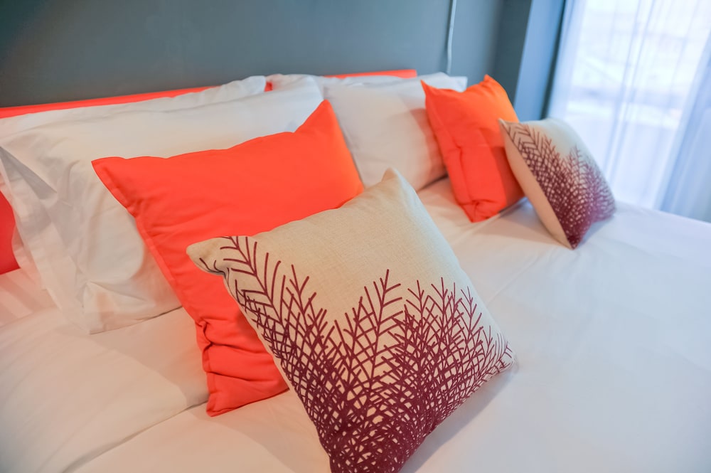 Deluxe Room, City View photo 3