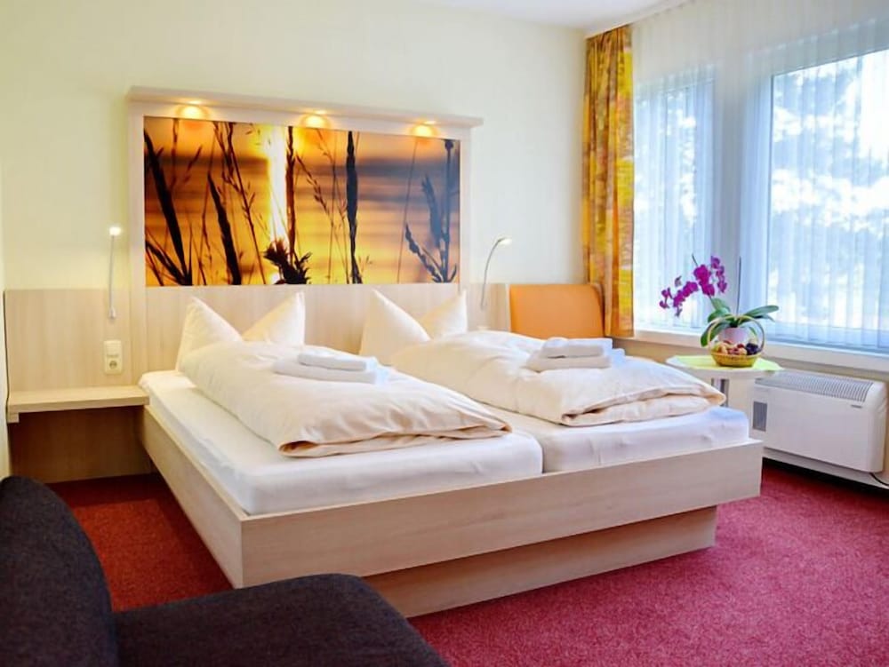 Single Room photo 3