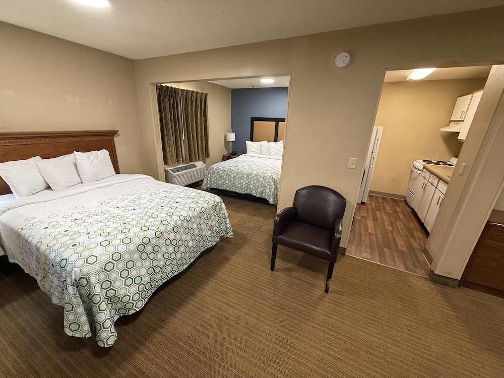 Studio, 2 Queen Beds, Non Smoking - Photo 1