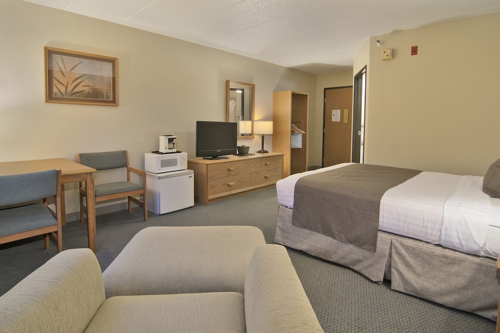 Room, 1 Queen Bed, Accessible, Non Smoking - Photo 3