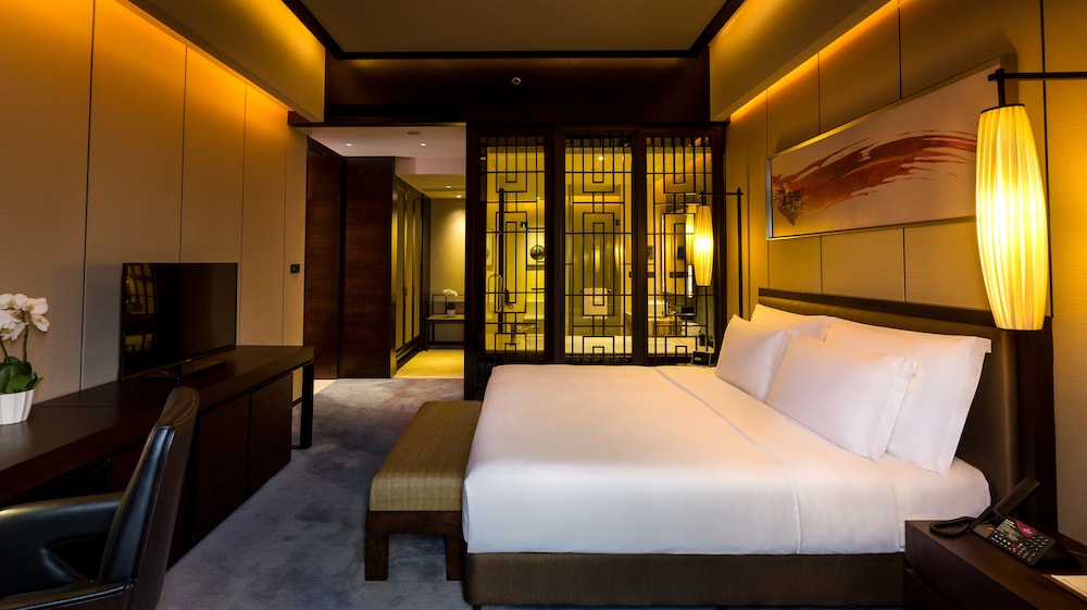 Available room