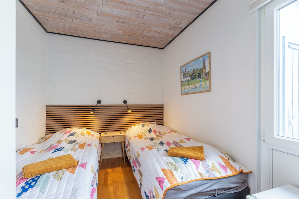 Apartment, Pets Allowed