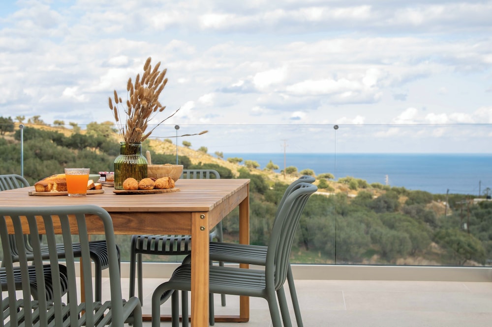 Deluxe Villa, Sea Facing