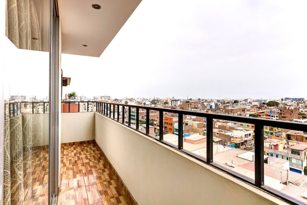 Superior Apartment, 3 Bedrooms, Balcony, City View photo 2