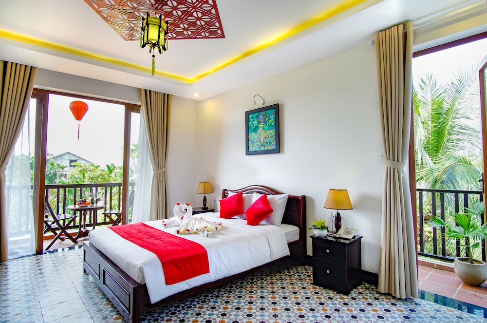 Connecting Family Suite with Garden View