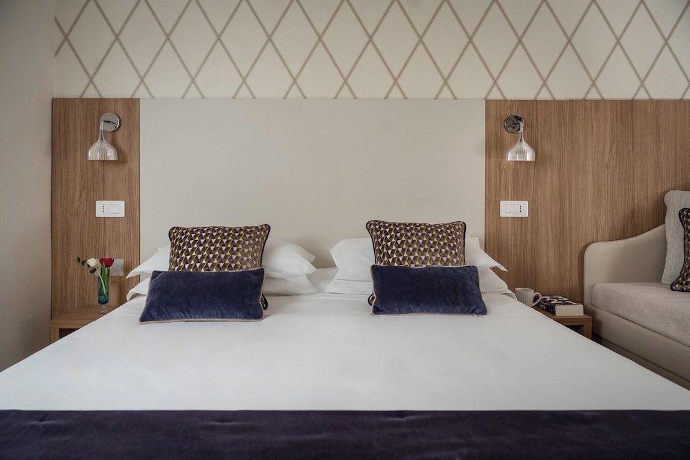 Double or Twin Room (matrimoniale) - Photo 9
