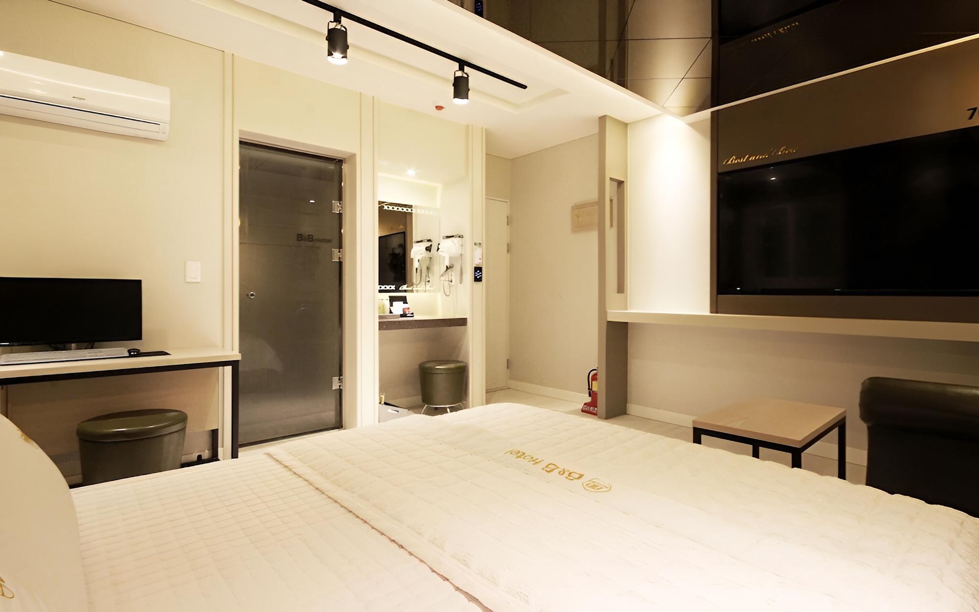 Room (Standard Room A) photo 3