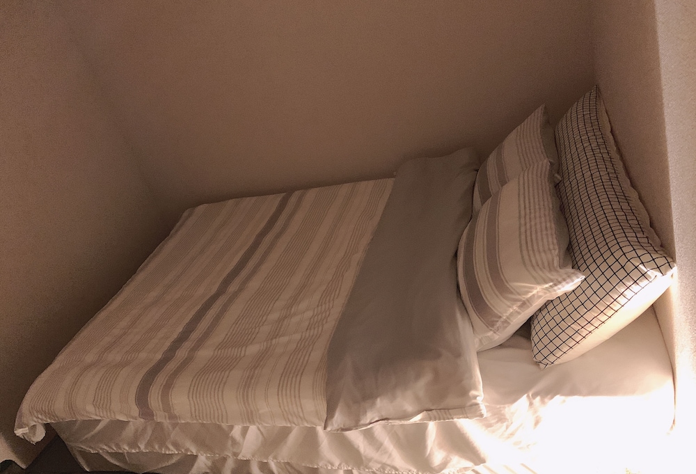 103 (Double Room) photo 3