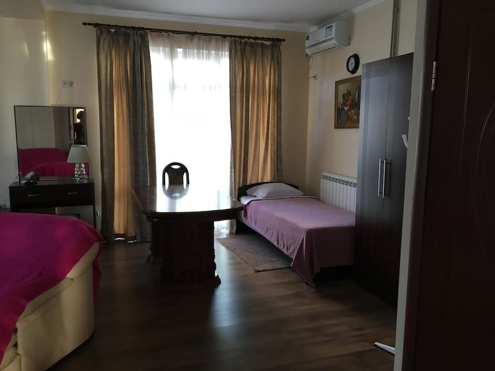Family Suite photo 3